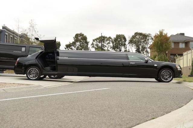 chrysler presidential limo rsv 2