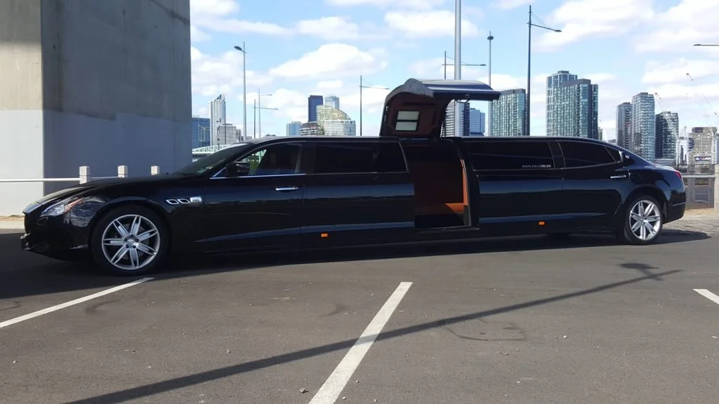 limo maserati